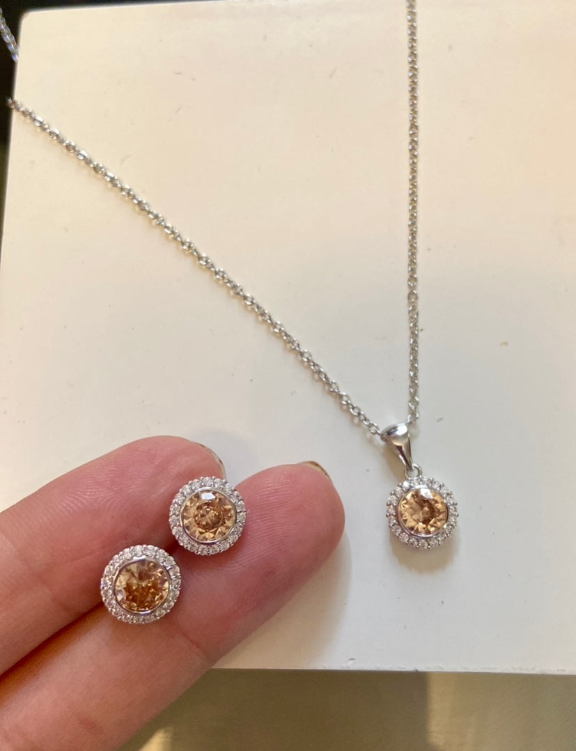 Conjunto Colar e Brincos Ponto de Luz Âmbar