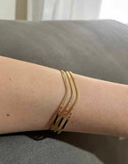 Bracelete Rígido Orgânico Ondulado Três Fios Dourado